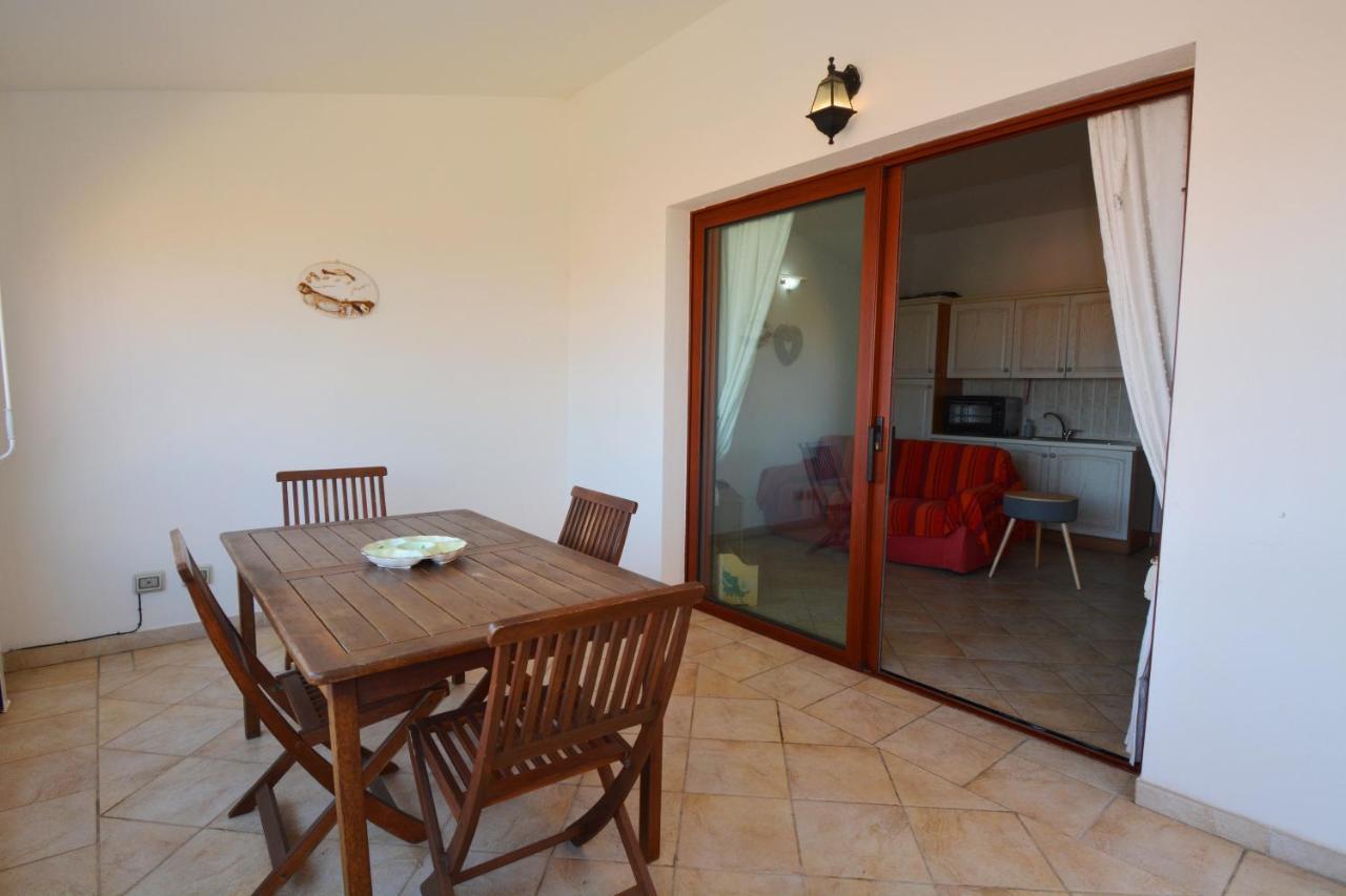Apartamento Citai Con Splendida Vista Mare San Teodoro  Exterior foto