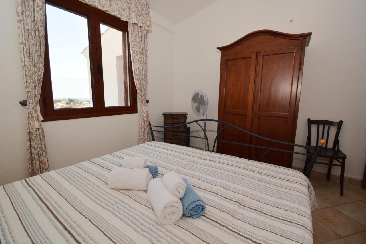 Apartamento Citai Con Splendida Vista Mare San Teodoro  Exterior foto