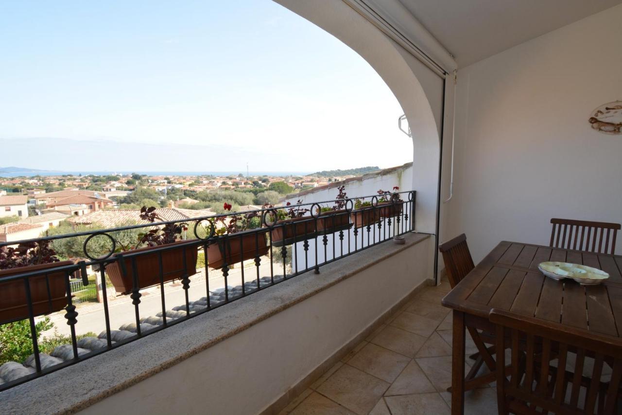 Apartamento Citai Con Splendida Vista Mare San Teodoro  Exterior foto
