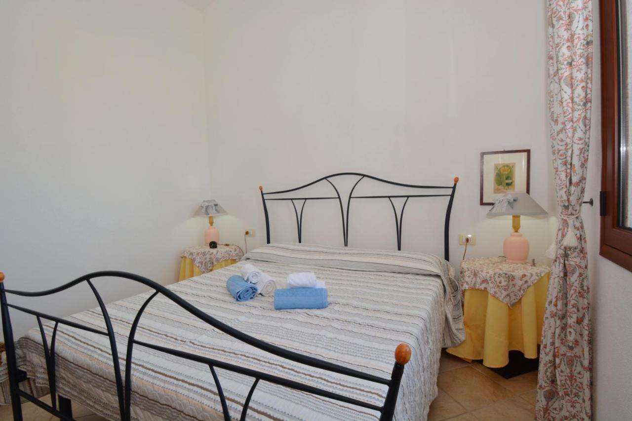 Apartamento Citai Con Splendida Vista Mare San Teodoro  Exterior foto