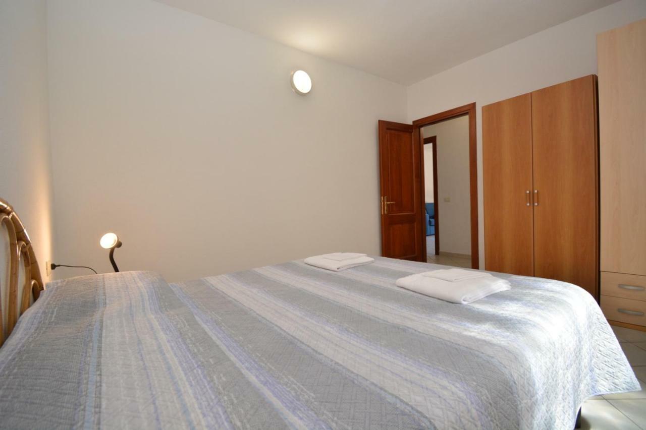 Apartamento Citai Con Splendida Vista Mare San Teodoro  Exterior foto