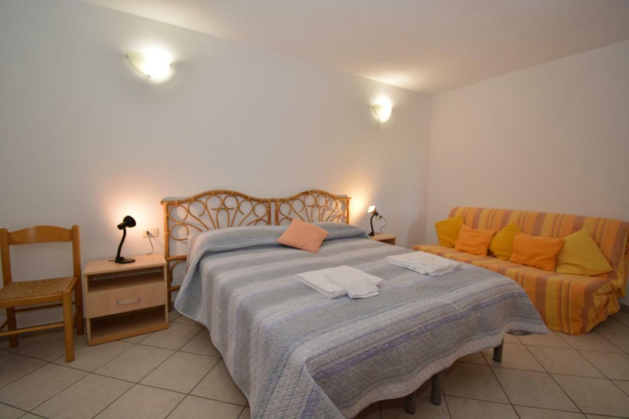 Apartamento Citai Con Splendida Vista Mare San Teodoro  Exterior foto