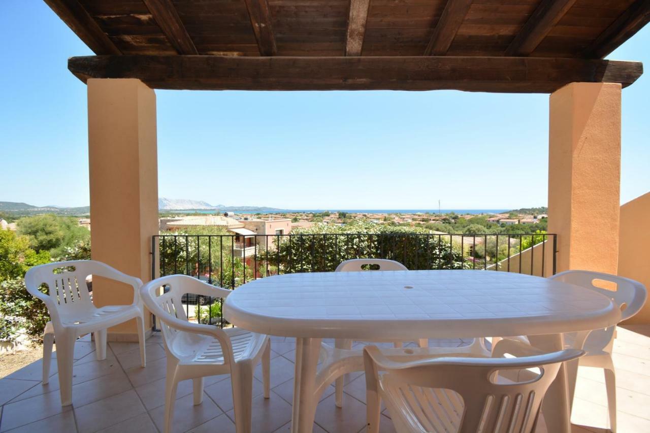 Apartamento Citai Con Splendida Vista Mare San Teodoro  Exterior foto
